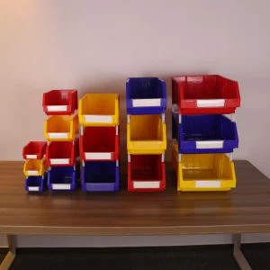 سلال حقن البلاستيك مصبوب